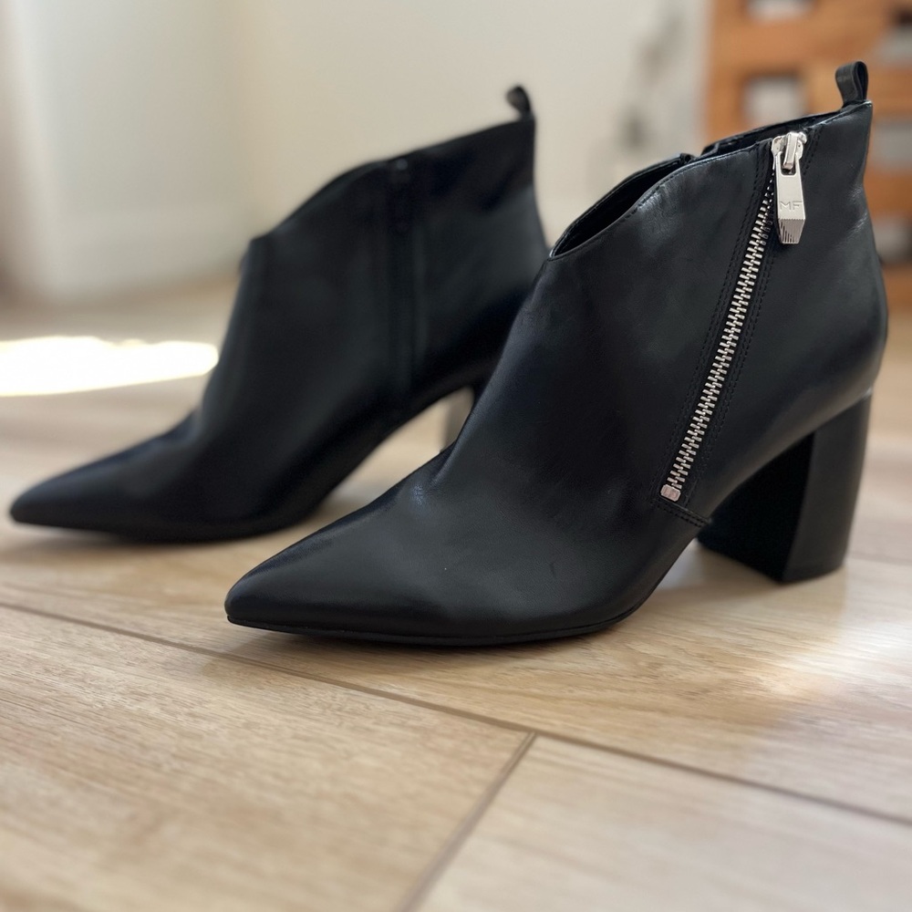 Brand New Never Been Worn W 8.5 Marc Fisher heeled Boots
